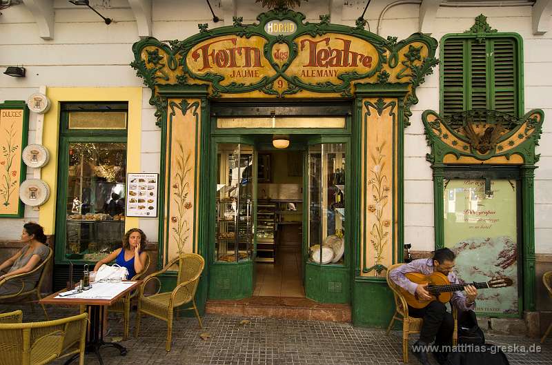 MSG_20080904145125__ND23735 Kopie.jpg - Forn des Teatre